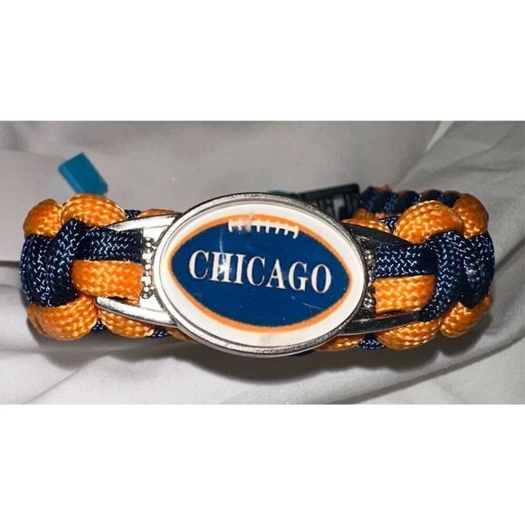 NFL Chicago Bears  Woven Bracelet NIP - Picture 1 of 3